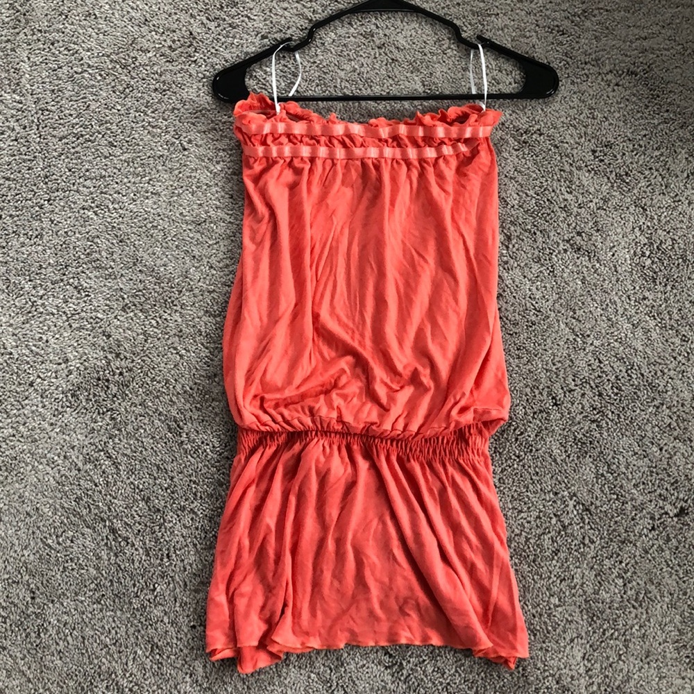 Guess coral strapless tunic size XS